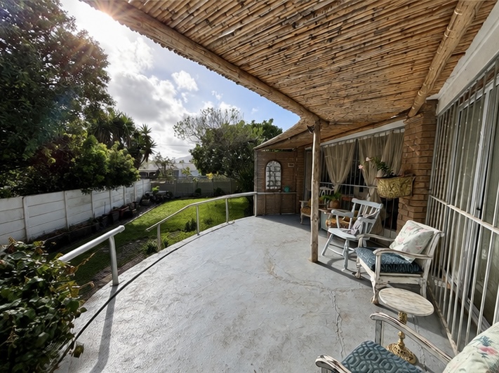 3 Bedroom Property for Sale in Fisherhaven Western Cape